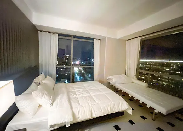 Luxury 4br Penthouse Across Of Dreams * Manila