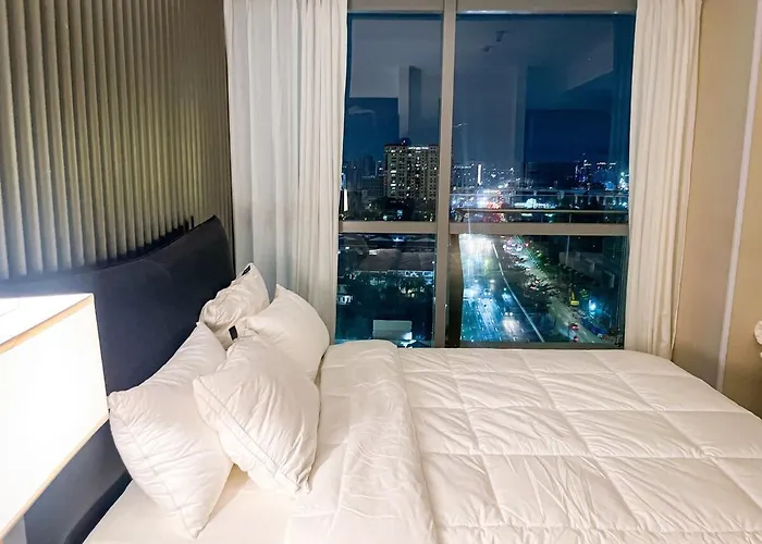 Apartment Luxury 4br Penthouse Across Of Dreams Manila