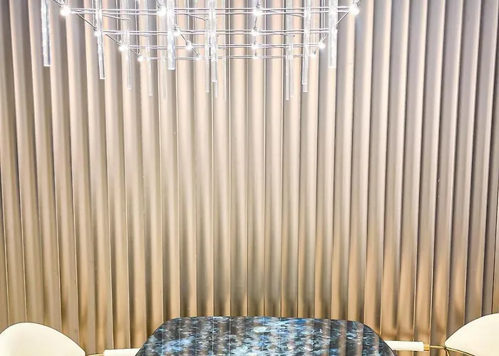 Apartment Luxury 4br Penthouse Across Of Dreams Manila