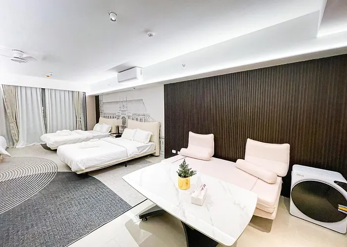 Luxury 4br Penthouse Across Of Dreams Apartment *