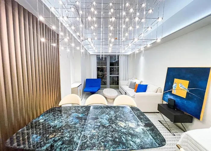 Luxury 4br Penthouse Across Of Dreams Apartment Manila